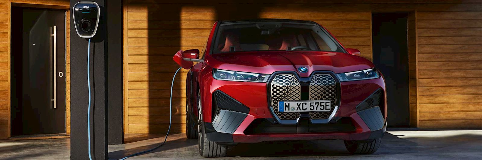 BMW Electric Car Range Explore the BMWi Range at Lloyd BMW